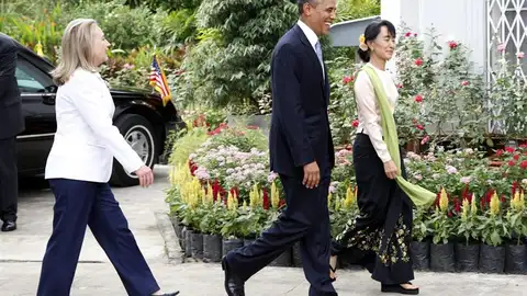 Barack Obama y la líder de la oposición birmana y Premio Nobel de la Paz Aung Barack Obama y la líder de la oposición birmana y Premio Nobel de la Paz Aung