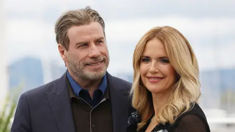 John Travolta con su mujer Kelly Preston John Travolta con su mujer Kelly Preston