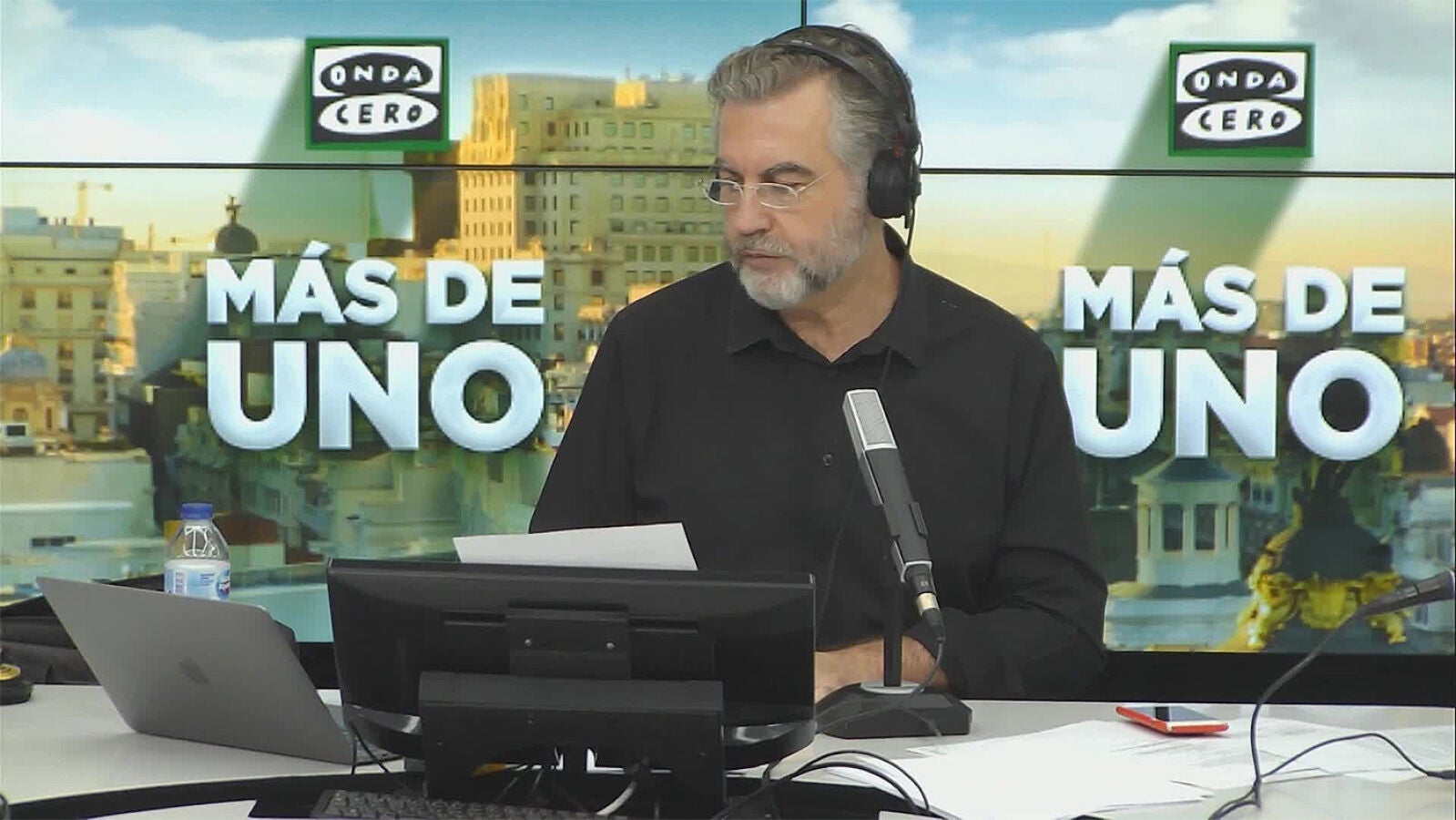 El bonito homenaje de Carlos Alsina y Carlos Herrera a Fernando Ónega