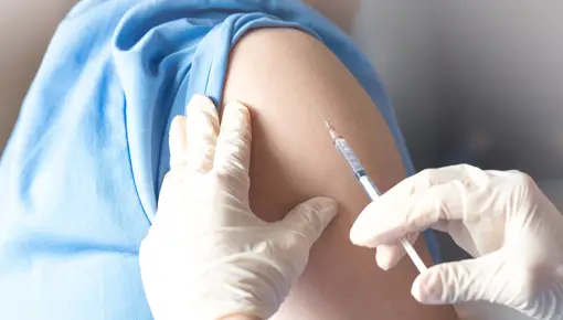 Fechas de inicio de la campaña de vacunación de la Covid-19 y la gripe en las diferentes comunidades autónomas