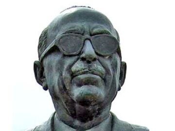 Busto de Mat&iacute;as Prats Ca&ntilde;ete