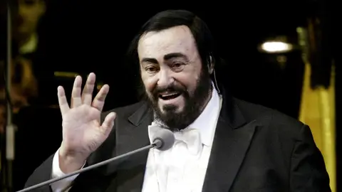 Luciano Pavarotti Luciano Pavarotti