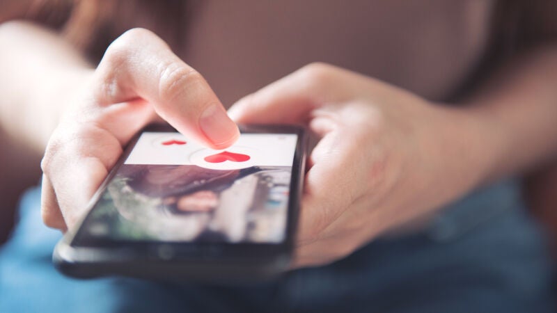 Apps de citas para mayores de 50 años