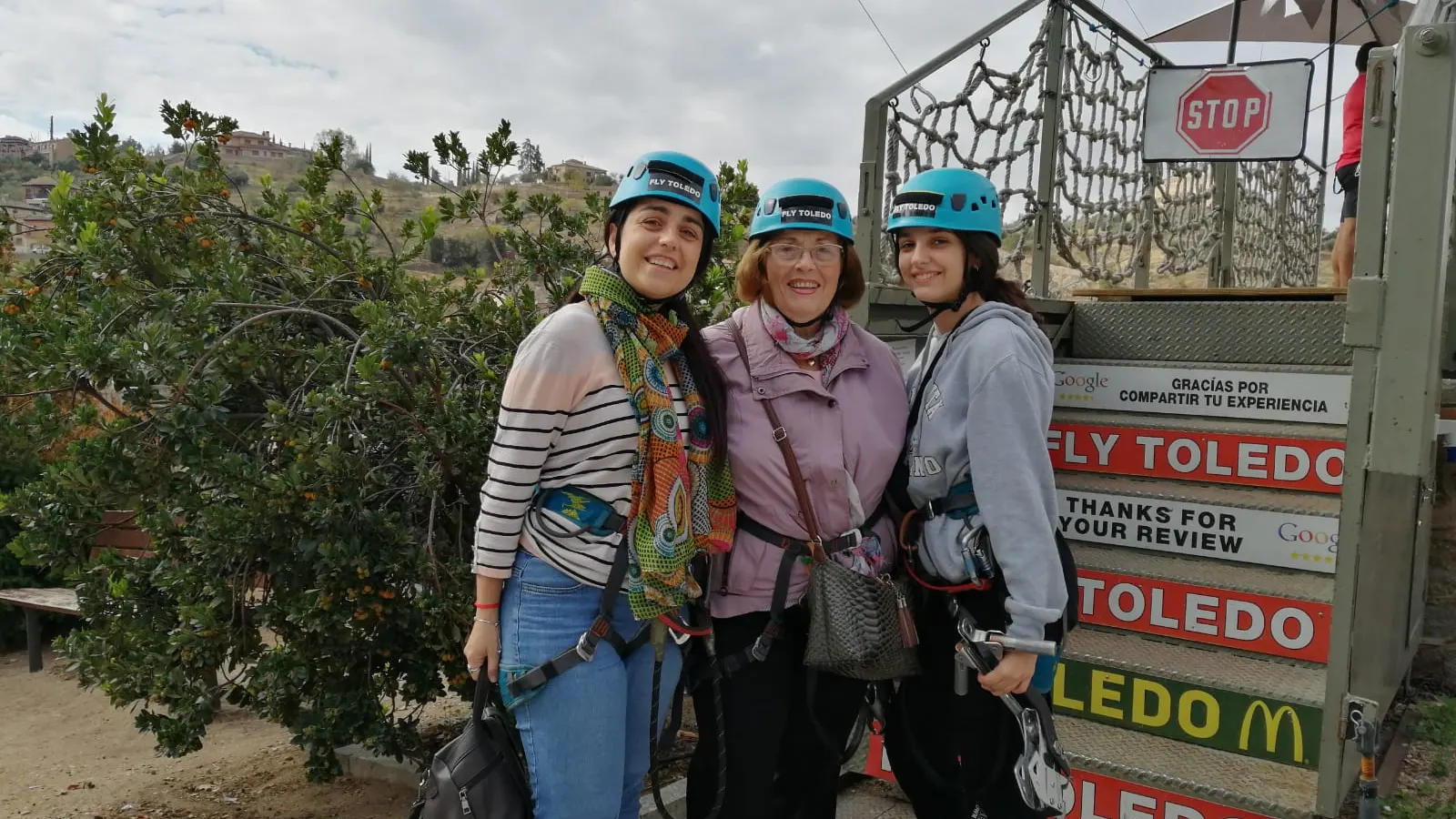 Camila Cucó, Camila Gómez y Raquel Cucó