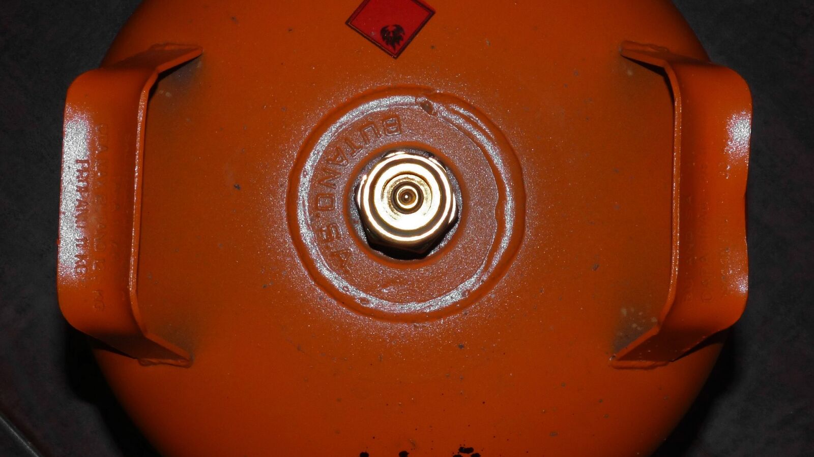 Baja nuevamente el precio de la bombona de butano