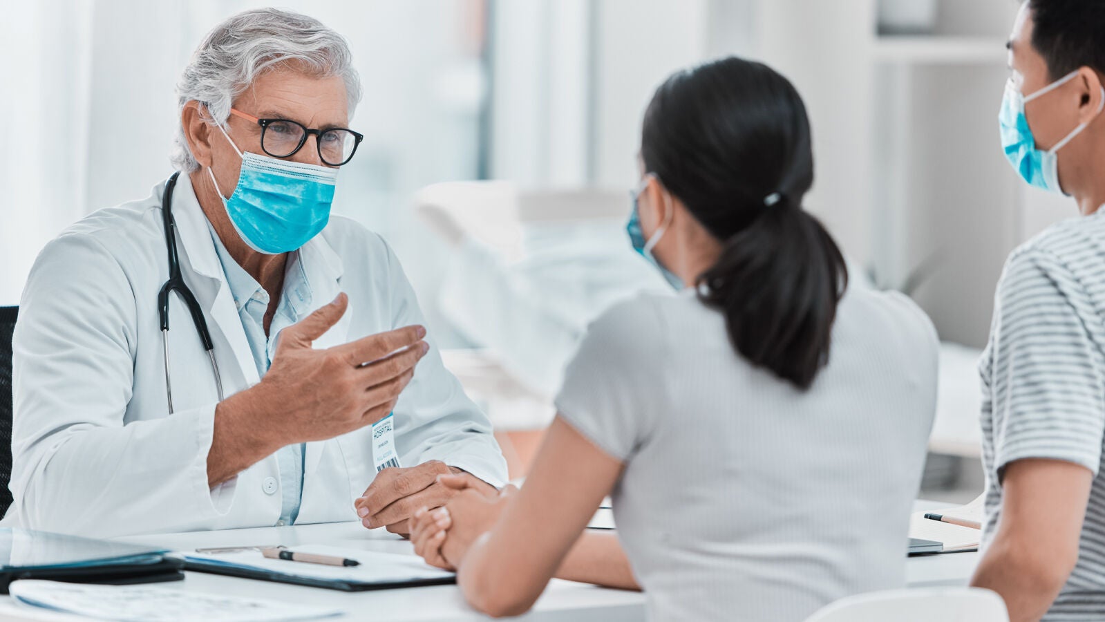 Los médicos de Atención Primaria ya jubilados podrán seguir trabajando para solucionar el déficit de profesionales