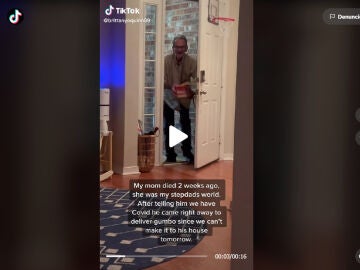 Se queda viudo y con el coraz&oacute;n roto y recibe toneladas de amor a trav&eacute;s de Internet