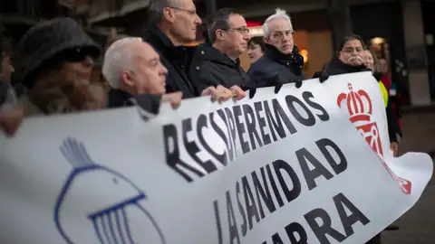Concentración en Pamplona por la Huelga de Médicos Concentración en Pamplona por la Huelga de Médicos