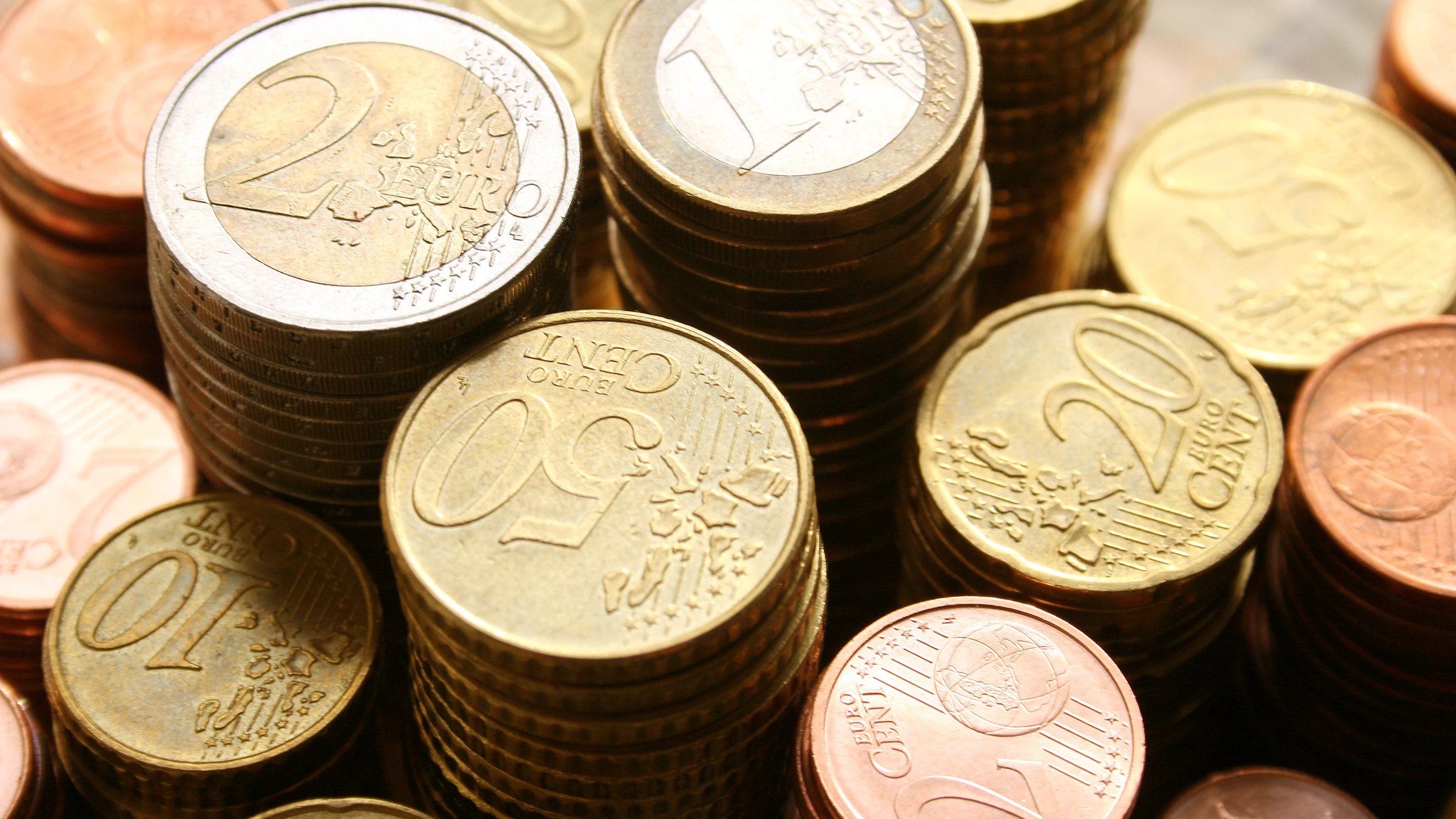 Diferentes monedas de euros Diferentes monedas de euros