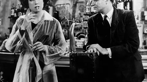 Shirley MacLaine y Jack Lemon en 'Irma la dulce' Shirley MacLaine y Jack Lemon en 'Irma la dulce'