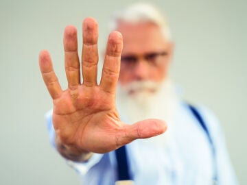 Stop al abuso en personas mayores