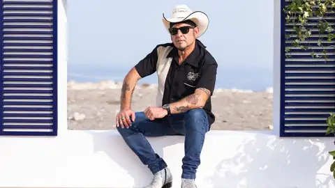 Carlos Segarra Carlos Segarra