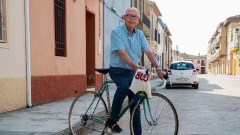 Ángel Vidal, ciclista del antiguo equipo Fagor y compañero de equipo de Luis Ocaña Ángel Vidal, ciclista del antiguo equipo Fagor y compañero de equipo de Luis Ocaña