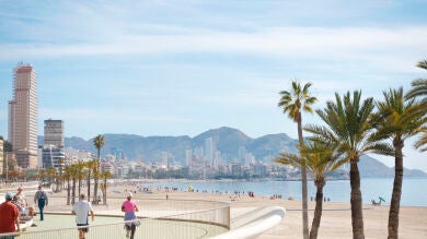 Benidorm proporcionará ayudas económicas a los hoteles adscritos al programa del IMSERSO 