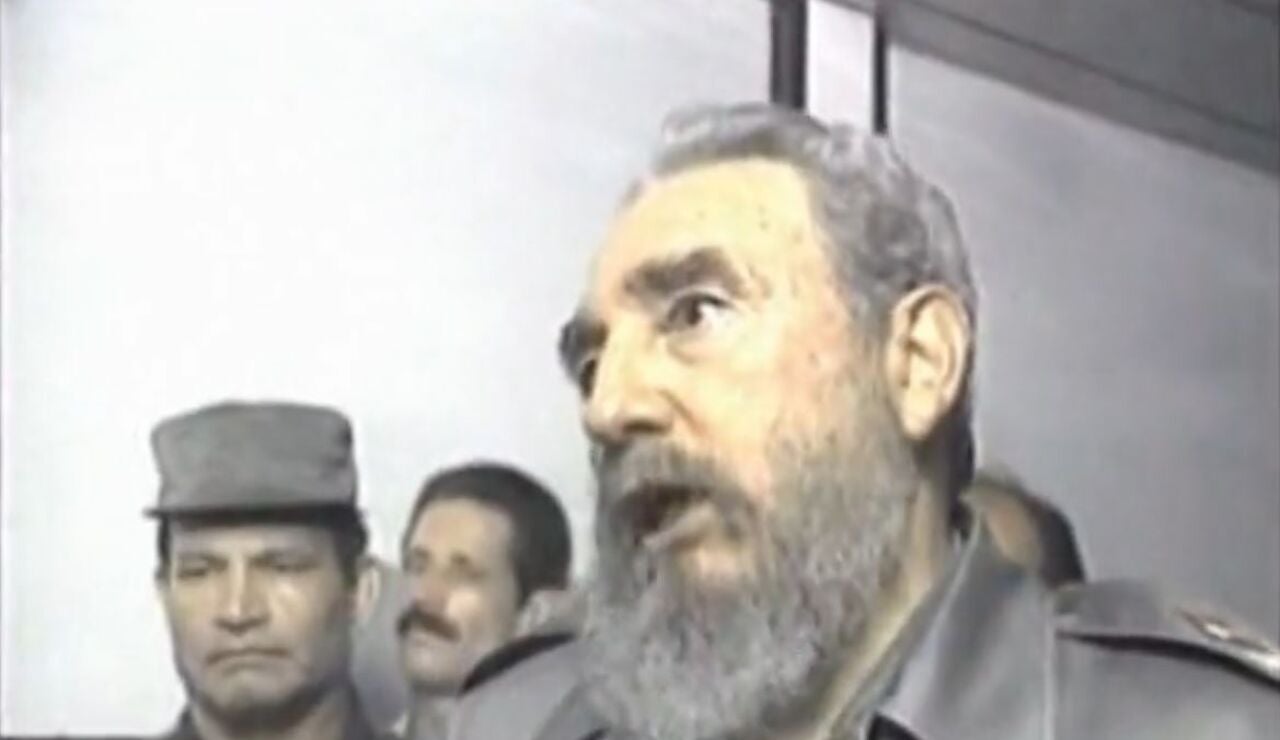 Fidel Castro, durante el 'Maleconazo' de 1994