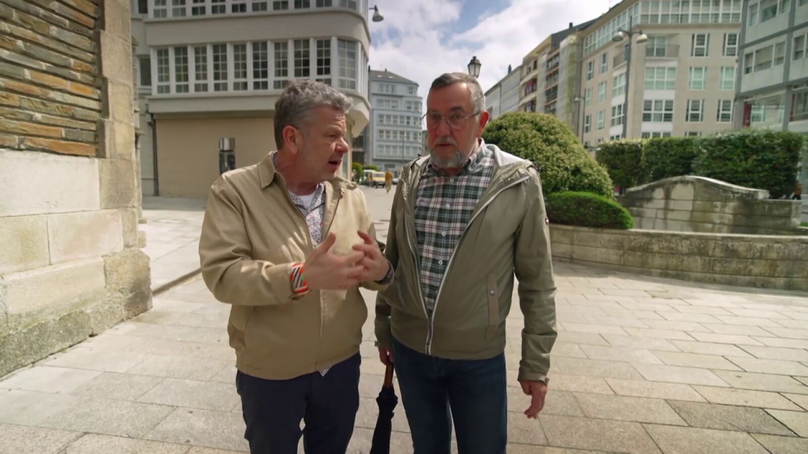 Pepe Franco, un banquero retirado, cuenta a Chicote que no ha sabido pagar en un cajero: 
