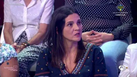 Olalla Arranz, empleada de la banca: "Nos dan instrucciones para que digitalicemos a los mayores clientes" Olalla Arranz, empleada de la banca: "Nos dan instrucciones para que digitalicemos a los mayores clientes"