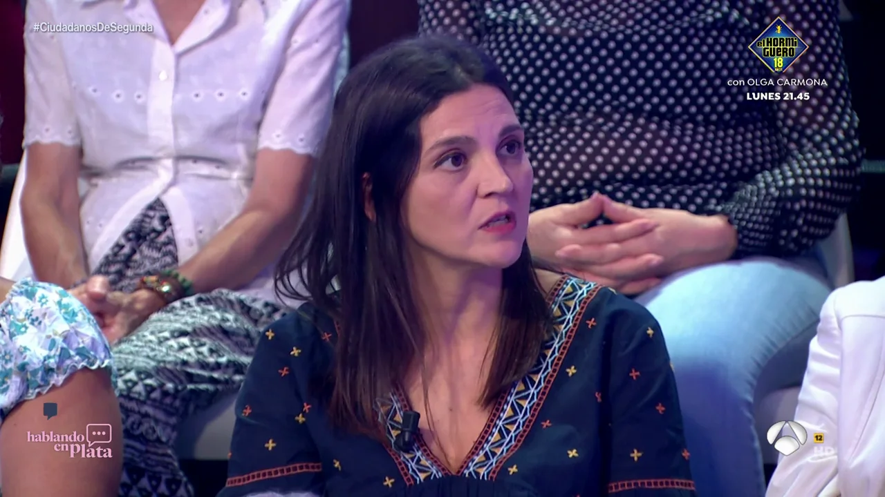 Olalla Arranz, empleada de la banca: "Nos dan instrucciones para que digitalicemos a los mayores clientes"