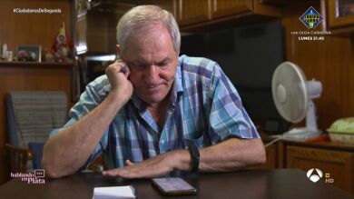 Robots telefónicos: Los mayores se desesperan con las locuciones de los servicios de atención al cliente