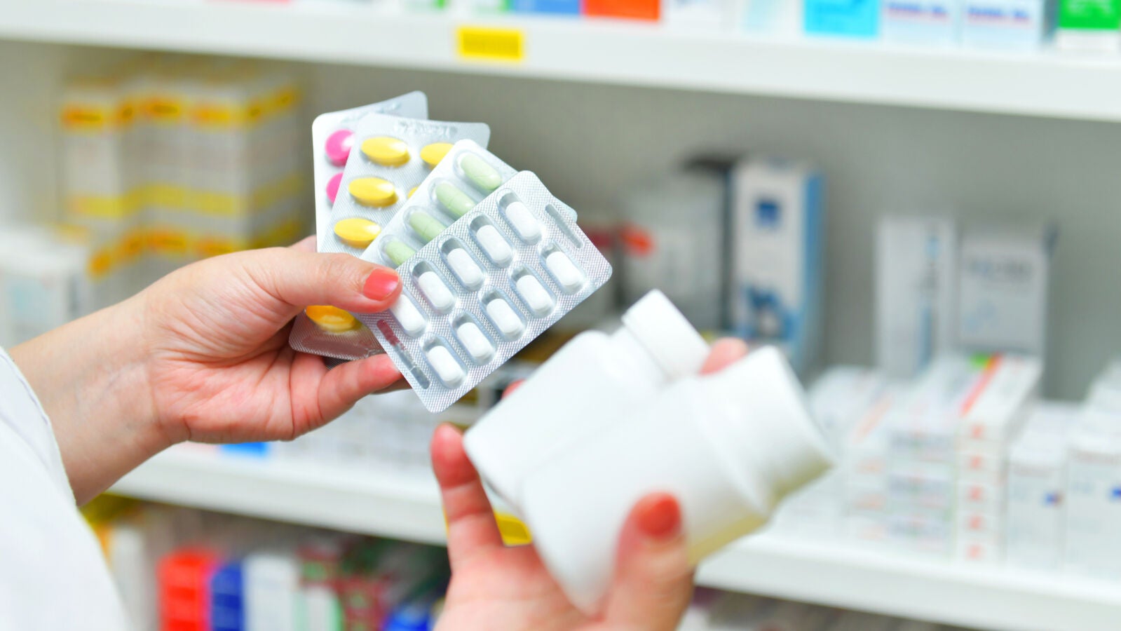 Los medicamentos recetados fuera de su indicación pueden ser más dañinos que beneficiosos