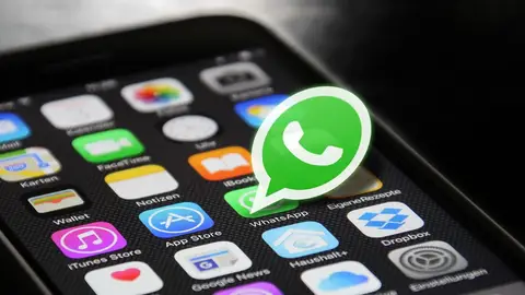 WhatsApp WhatsApp