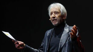 El actor Jos&eacute; Sacrist&aacute;n durante el homenaje a Mar&iacute;a Dolores Pradera