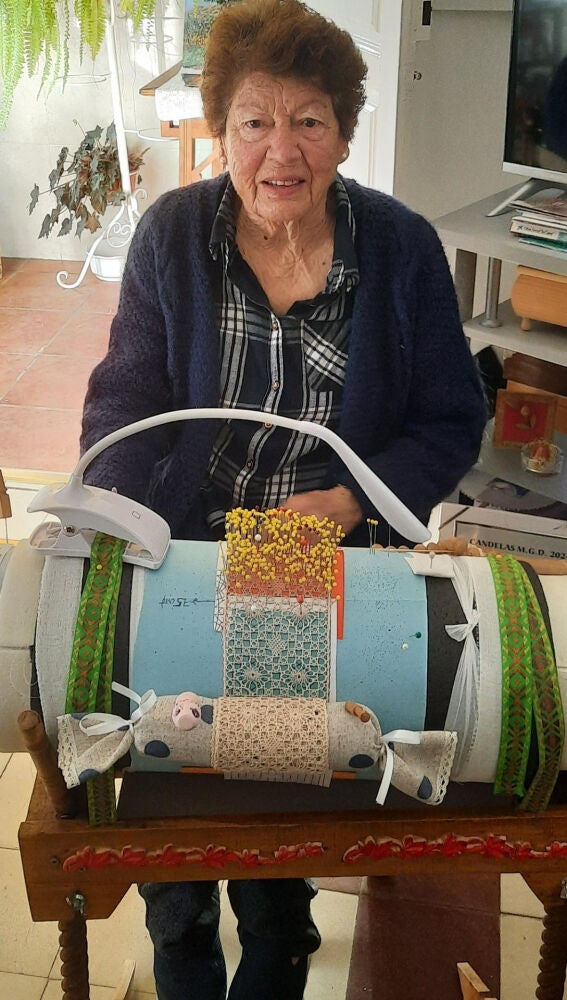 Antonia Macarro en su casa