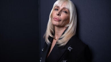 María Bas, la cantante de Nebulossa, debuta como modelo: 