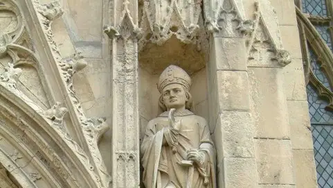 Estatua de San Juan de Beverley