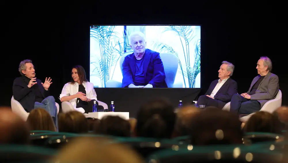 Miguel Ríos, Ana Belén, Victor Manuel (video conferencia), Iñaki Gabilondo y Joan Manuel Serrat