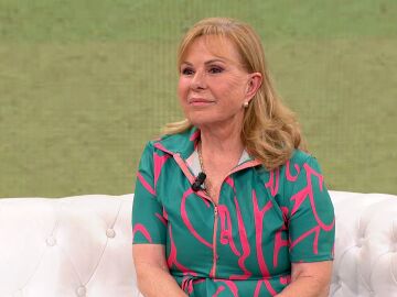 Mar&iacute;a Jes&uacute;s y su acorde&oacute;n vuelven a los escenarios en una gira por residencias de ancianos: "Se lo merecen"