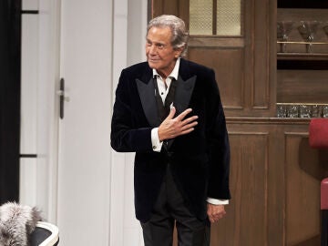 Arturo Fern&aacute;ndez, en el escenario