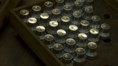 La FNMT acuñará monedas de 10 euros por el centenario de la radio en España