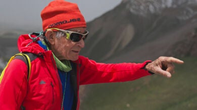 Carlos Soria intentará hacer cumbre en el Manaslu 50 años después