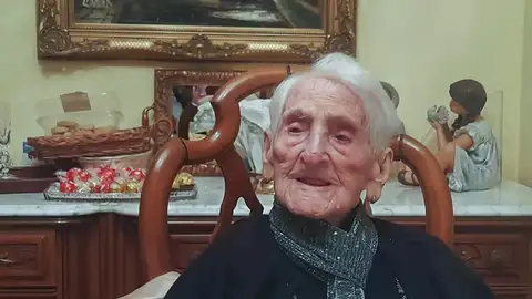 Felicitas Esteban, residente en Sabadell, tres dias después de cumplir 111 años Felicitas Esteban, residente en Sabadell, tres dias después de cumplir 111 años