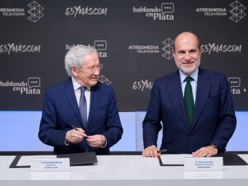 Fernando &Oacute;nega (izda.) y Javier Bardaj&iacute;