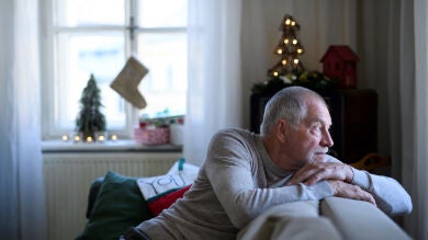 Galicia abre plazo para inscribirse en Xuntos polo Nadal 2025, un programa para que personas mayores pasen las navidades acompañadas