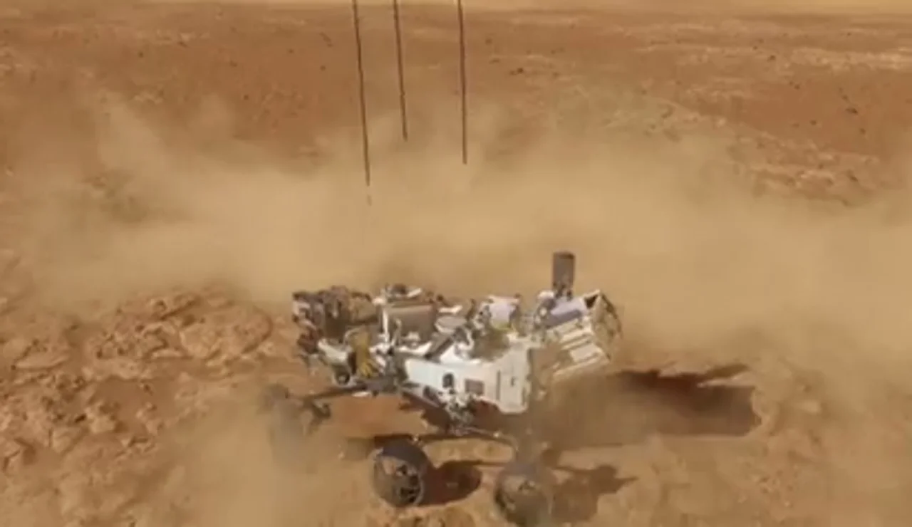 Efemérides de hoy 18 de febrero de 2025: Perseverance amartiza sobre Marte