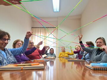 45 personas mayores de la provincia de Le&oacute;n trabajan para combatir la soledad no deseada y el aislamiento digital