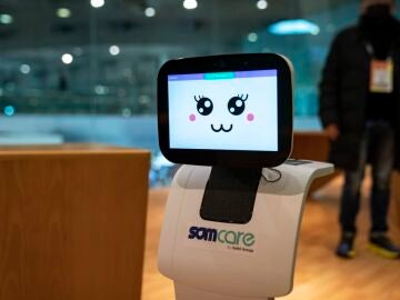 Barcelona apuesta por los robots para atender a personas mayores