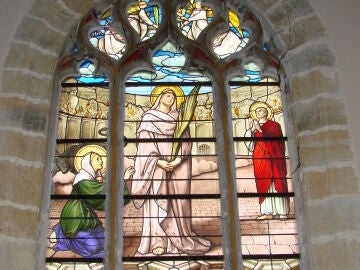 Vidriera de Santa Perpetua en la catedral de Notre Dame