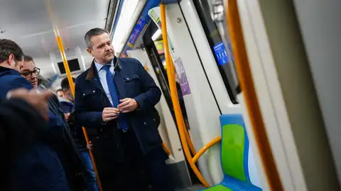 Jorge Rodrigo presenta la Campaña Cívica de Metro de Madrid Jorge Rodrigo presenta la Campaña Cívica de Metro de Madrid