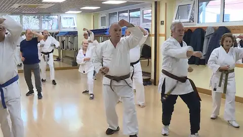 Clases de defensa personal para mayores Clases de defensa personal para mayores