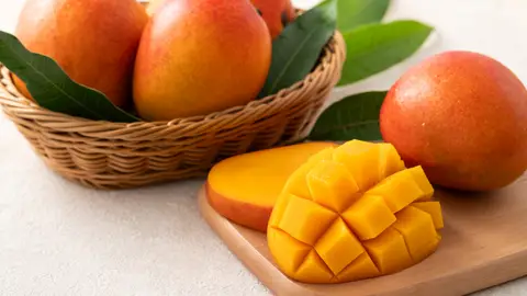 Mango en su punto de maduración Mango en su punto de maduración