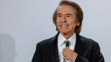 Raphael amplia con dos nuevos conciertos en Madrid su gira Raphaelísimo