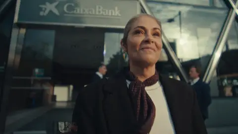 CaixaBank lanza una nueva gama de productos para mayores y para planificar la jubilación CaixaBank lanza una nueva gama de productos para mayores y para planificar la jubilación