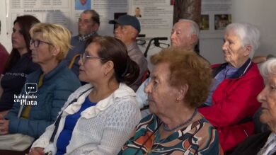 Un taller ofrece consejos prácticos sobre el uso eficiente del agua a las personas mayores