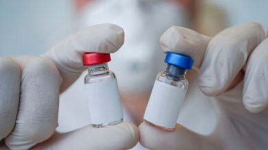 Un estudio señala que dos vacunas podrían reducir el riesgo de deterioro cognitivo en adultos mayores