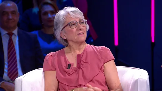 Marival decidió no tener hijos ni casarse y tras dejar de trabajar comenzó a sentirse muy sola: "Mi salvavidas fue el voluntariado" Marival decidió no tener hijos ni casarse y tras dejar de trabajar comenzó a sentirse muy sola: "Mi salvavidas fue el voluntariado"