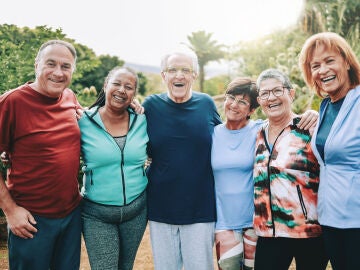El D&iacute;a Internacional de las Personas de Edad 2025 celebra el papel de las personas mayores en la sociedad por su resiliencia y experiencia